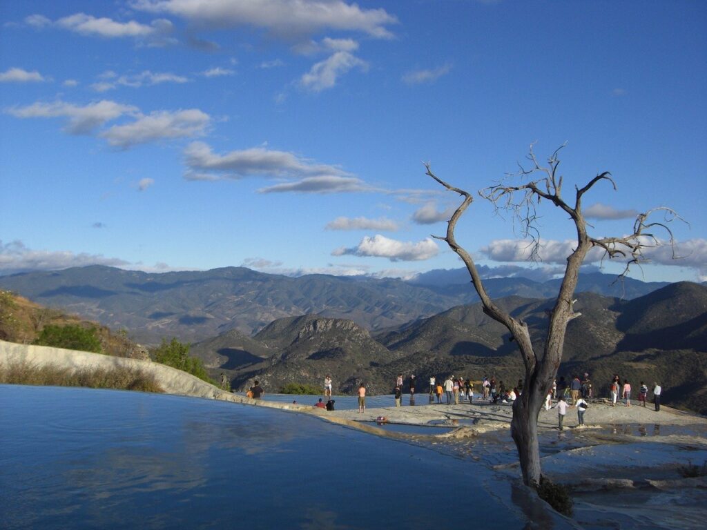 Hierve el agua en Oaxaca, en Semana Santa 2022