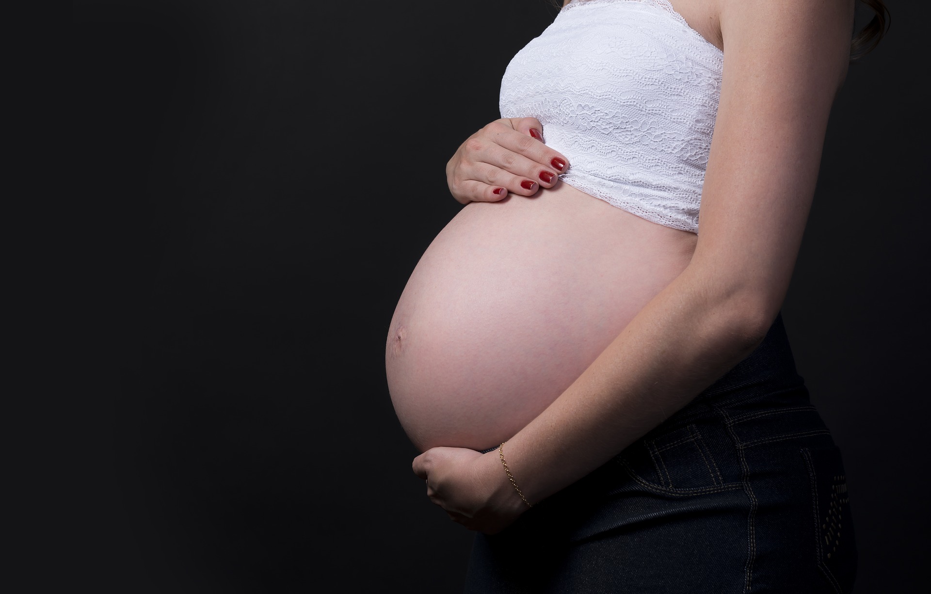 ¿Quieres ser mamá? ¡Cuida tu salud para prevenir defectos al nacimiento!