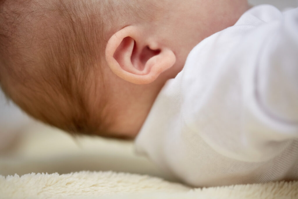 oído del bebé cómo limpiar oídos del bebé 
