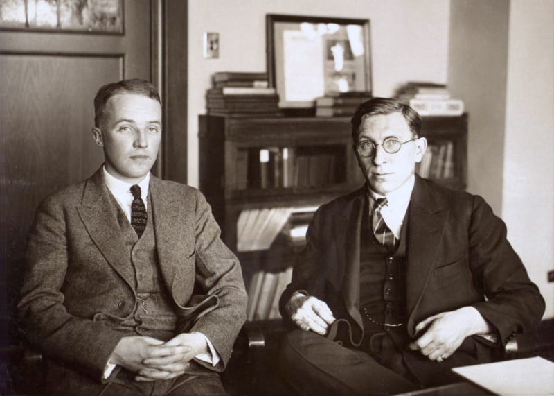 Frederick G. Banting y Charles H. Best en 1924. Codescubridores de la insulina. 
