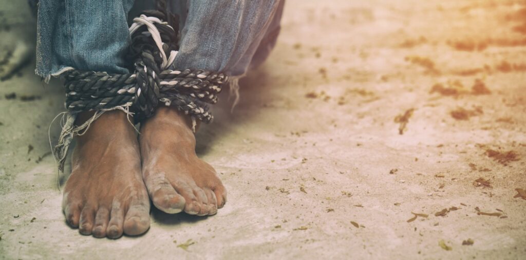 La trata de personas es una forma de esclavitud. 